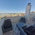 Апартаменты Large 3-bedroom Port Vauban *
