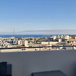 Апартаменты Large 3-bedroom Port Vauban *