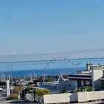 Large 3-bedroom Port Vauban Апартаменты *