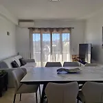 Апартаменты Large 3-bedroom Port Vauban Антиб