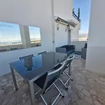 Large 3-bedroom Port Vauban Апартаменты Антиб
