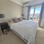 Apartment Large 3-bedroom Port Vauban Antibes