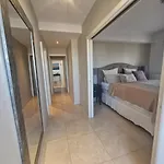 Apartment Large 3-bedroom Port Vauban