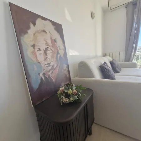 Appartamento Large 3-bedroom Port Vauban Antibes