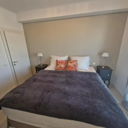 Large 3-bedroom Port Vauban