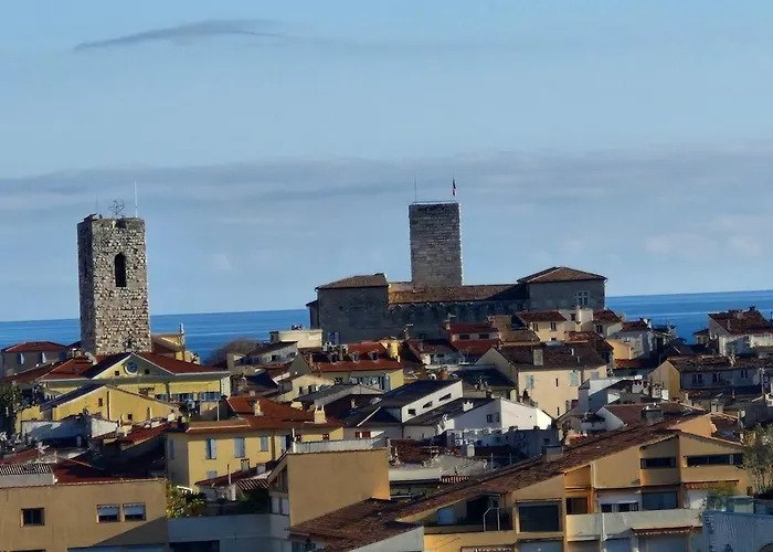 Appartamento Large 3-bedroom Port Vauban