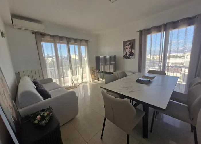 Large 3-bedroom Port Vauban Lägenhet Antibes