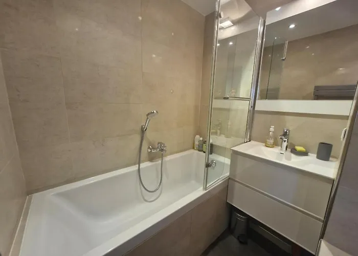 Appartamento Large 3-bedroom Port Vauban *